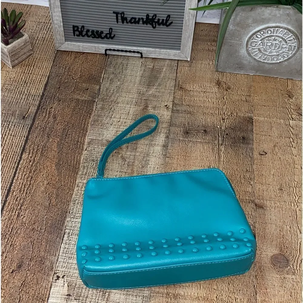 Neiman marcus cosmetic bag wristlet